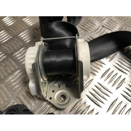 Ceinture arriere gauche VOLKSWAGEN TOURAN 1 PHASE 2 d’occasion