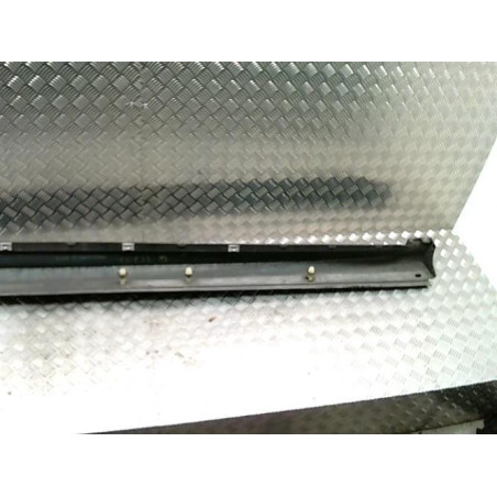 Bas de caisse gauche MERCEDES CLASSE B 245 PHASE 1 d’occasion