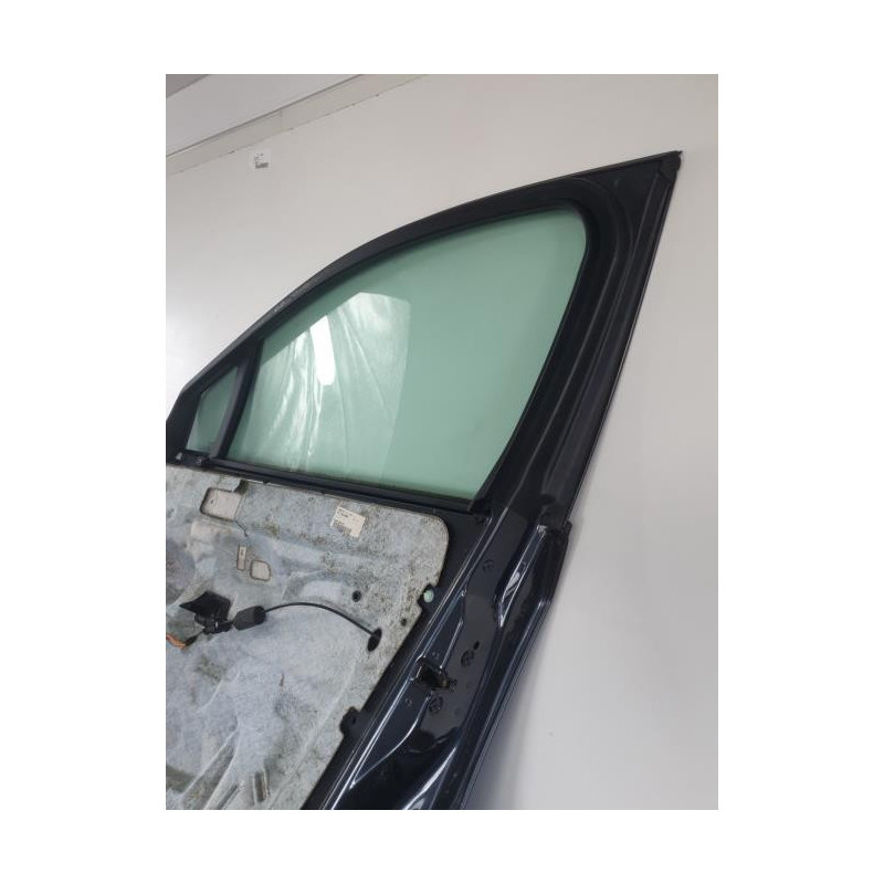 Porte avant droit RENAULT VEL SATIS PHASE 1 d’occasion