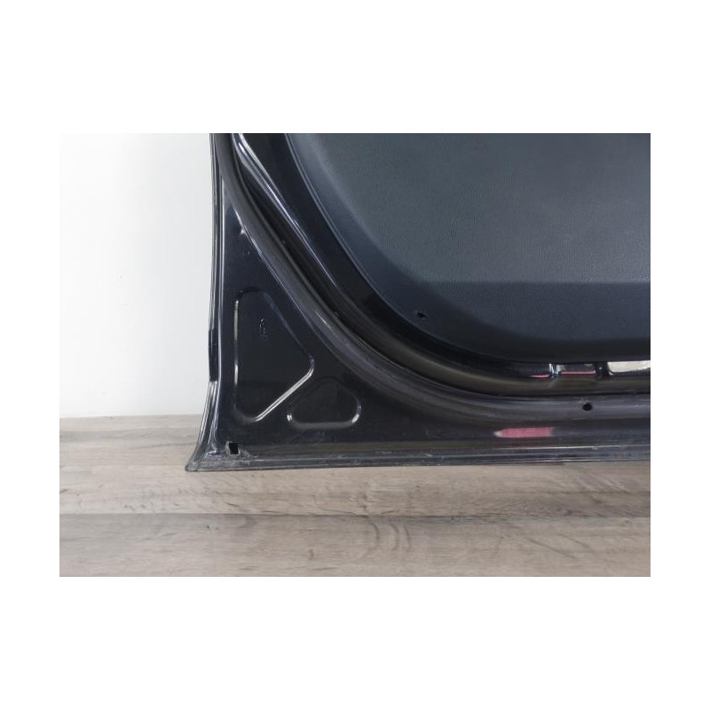 Porte avant gauche FORD FIESTA 6 PHASE 1 d’occasion