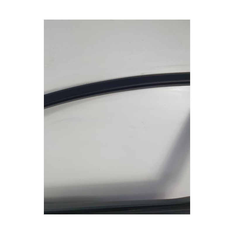 Porte avant gauche FORD FIESTA 6 PHASE 1 d’occasion