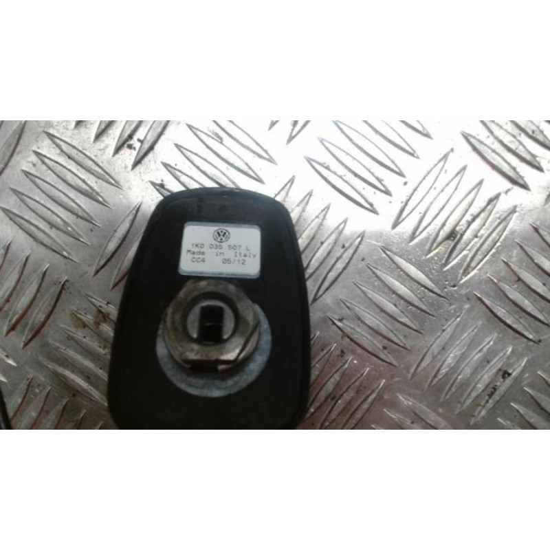 Antenne VOLKSWAGEN TOURAN 2 d’occasion