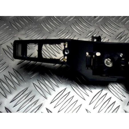 Support poignee porte avant gauche RENAULT KANGOO 2 PHASE 2 d’occasion