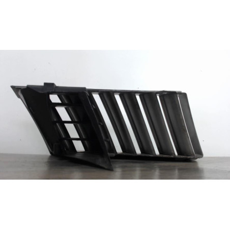 Grille de calandre gauche RENAULT VEL SATIS PHASE 1 d’occasion