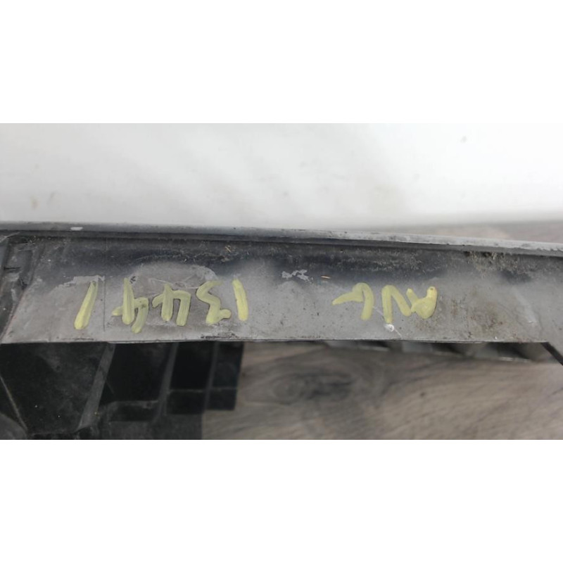 Grille de calandre gauche RENAULT VEL SATIS PHASE 1 d’occasion