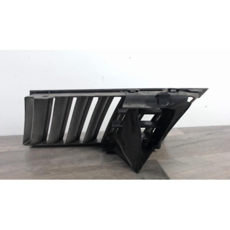 Grille de calandre droite RENAULT VEL SATIS PHASE 1 d’occasion