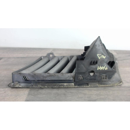 Grille de calandre droite RENAULT VEL SATIS PHASE 1 d’occasion