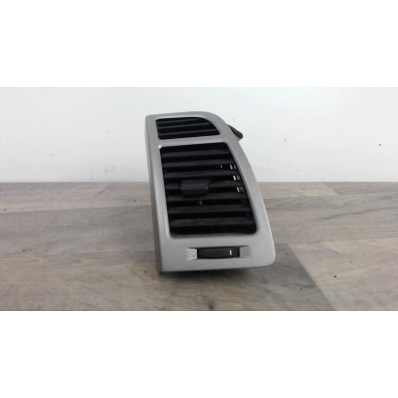 Aerateur tableau de bord HYUNDAI I 20 1 PHASE 1 d’occasion