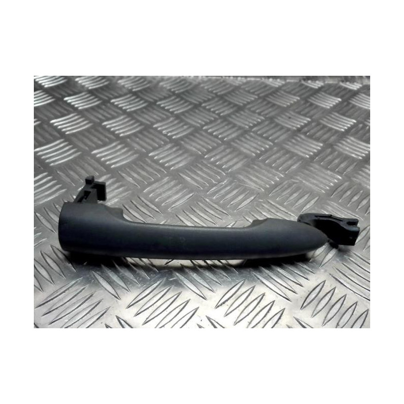 Poignee porte avant gauche RENAULT KANGOO 2 PHASE 2 d’occasion