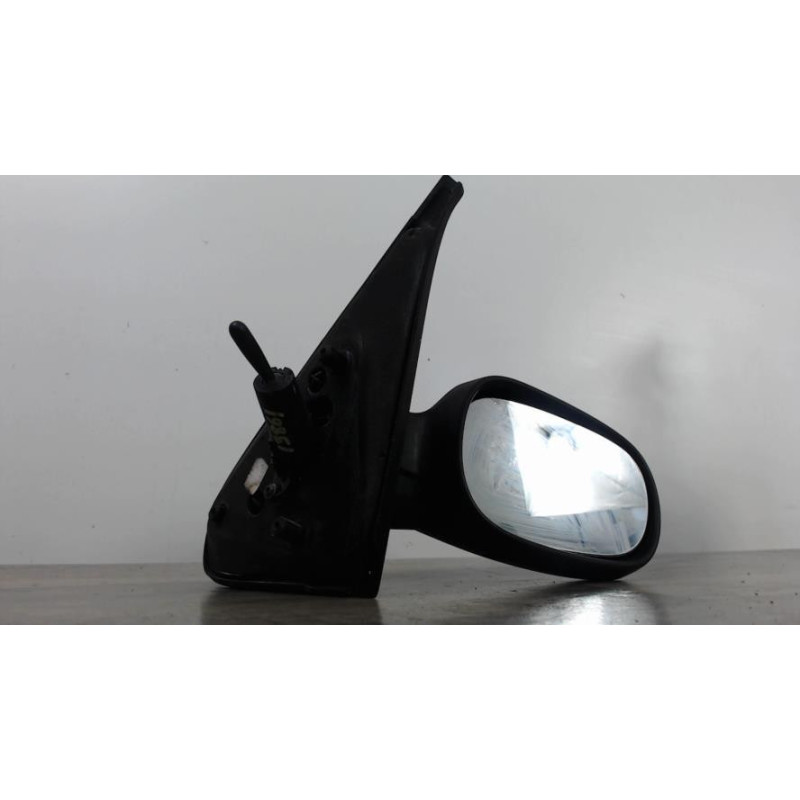 Retroviseur droit RENAULT CLIO 2 PHASE 2 d’occasion