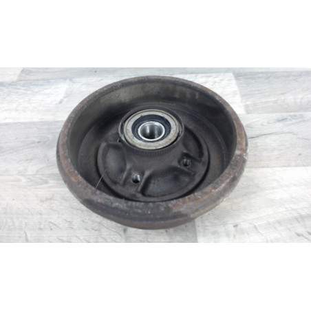 Tambour arriere droit RENAULT CLIO 2 PHASE 2 d’occasion