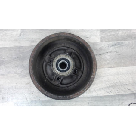 Tambour arriere droit RENAULT CLIO 2 PHASE 2 d’occasion
