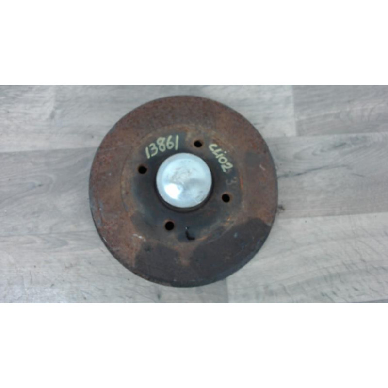 Tambour arriere droit RENAULT CLIO 2 PHASE 2 d’occasion