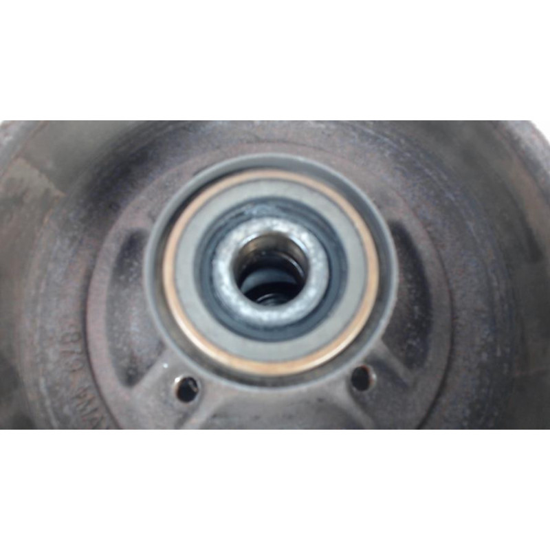 Tambour arriere droit RENAULT CLIO 2 PHASE 2 d’occasion