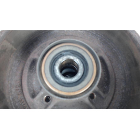 Tambour arriere droit RENAULT CLIO 2 PHASE 2 d’occasion