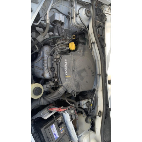 Porte avant gauche DACIA SANDERO 1 d’occasion