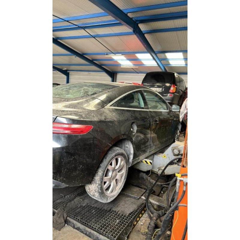 Etrier arriere gauche (freinage) RENAULT LAGUNA 3 PHASE 1 COUPE d’occasion