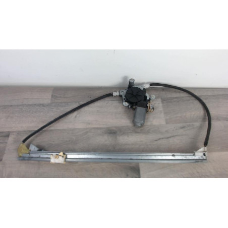 Leve vitre electrique avant droit RENAULT SCENIC 1 PHASE 2 d’occasion