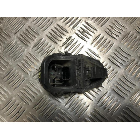 Platine feu arriere droit RENAULT CLIO 4 PHASE 1 d’occasion