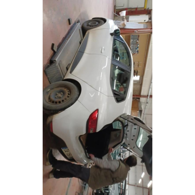Platine feu arriere droit RENAULT CLIO 4 PHASE 1 d’occasion