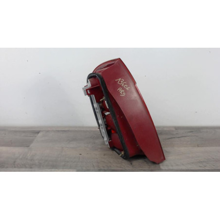 Feu arriere principal droit (feux) SKODA FABIA 1 PHASE 1 d’occasion