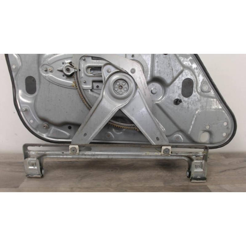 Leve vitre electrique arriere droit FORD C-MAX 1 PHASE 1 d’occasion