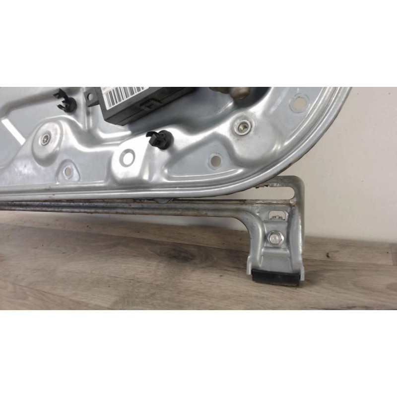Leve vitre electrique arriere droit FORD C-MAX 1 PHASE 1 d’occasion