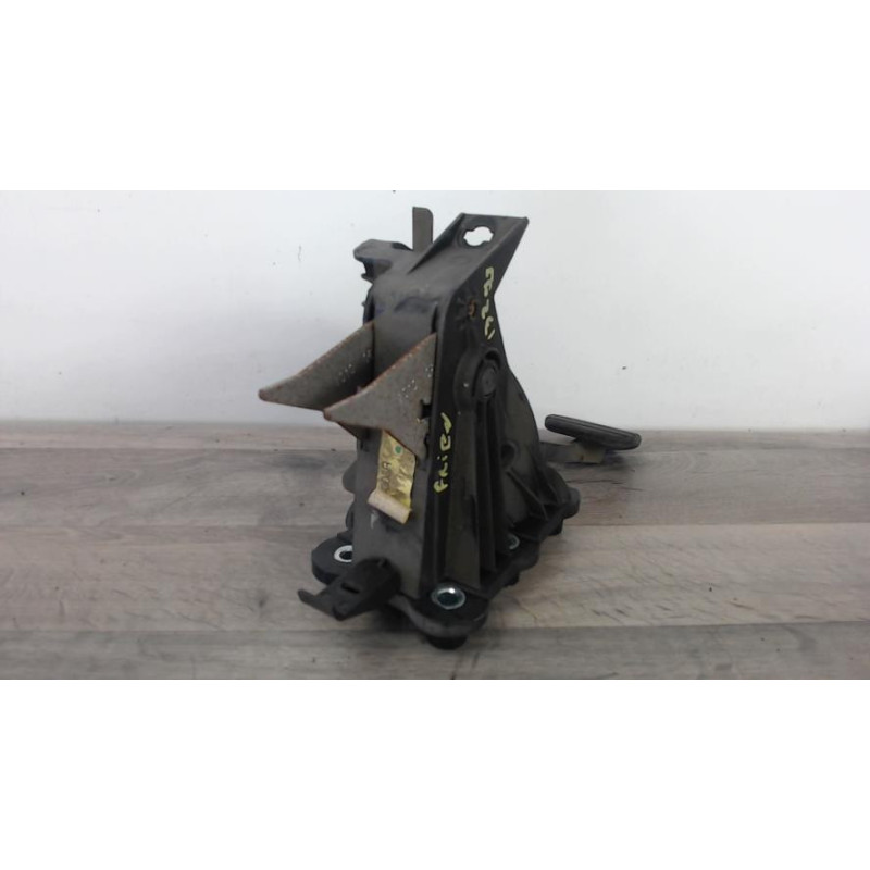 Pedale de frein RENAULT LAGUNA 3 PHASE 1 COUPE d’occasion