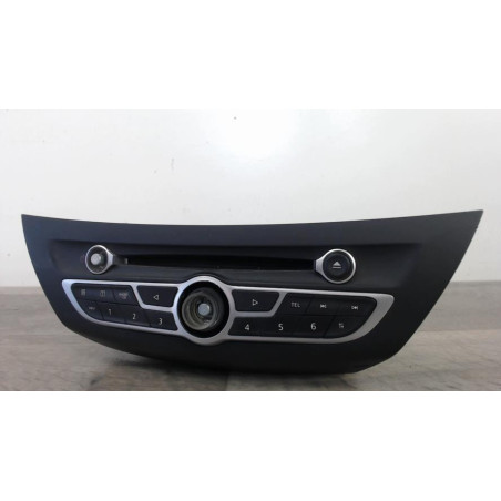 Autoradio d'origine RENAULT LAGUNA 3 PHASE 1 COUPE d’occasion
