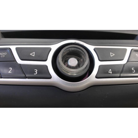 Autoradio d'origine RENAULT LAGUNA 3 PHASE 1 COUPE d’occasion