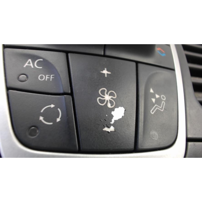 Commande chauffage RENAULT LAGUNA 3 PHASE 1 COUPE d’occasion