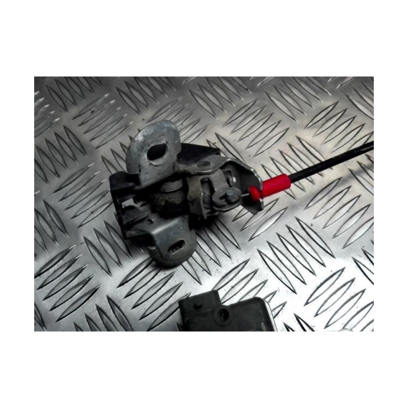Serrure de porte laterale droite RENAULT  d’occasion