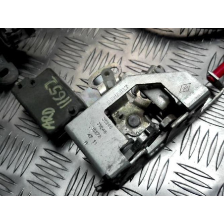 Serrure de porte laterale droite RENAULT  d’occasion