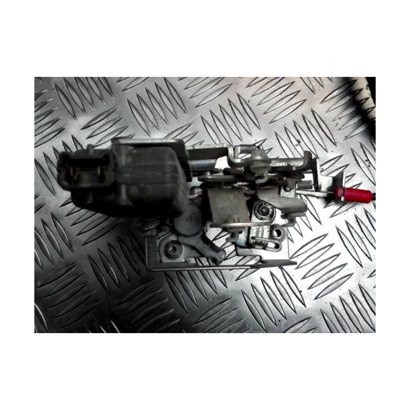 Serrure de porte laterale droite RENAULT  d’occasion