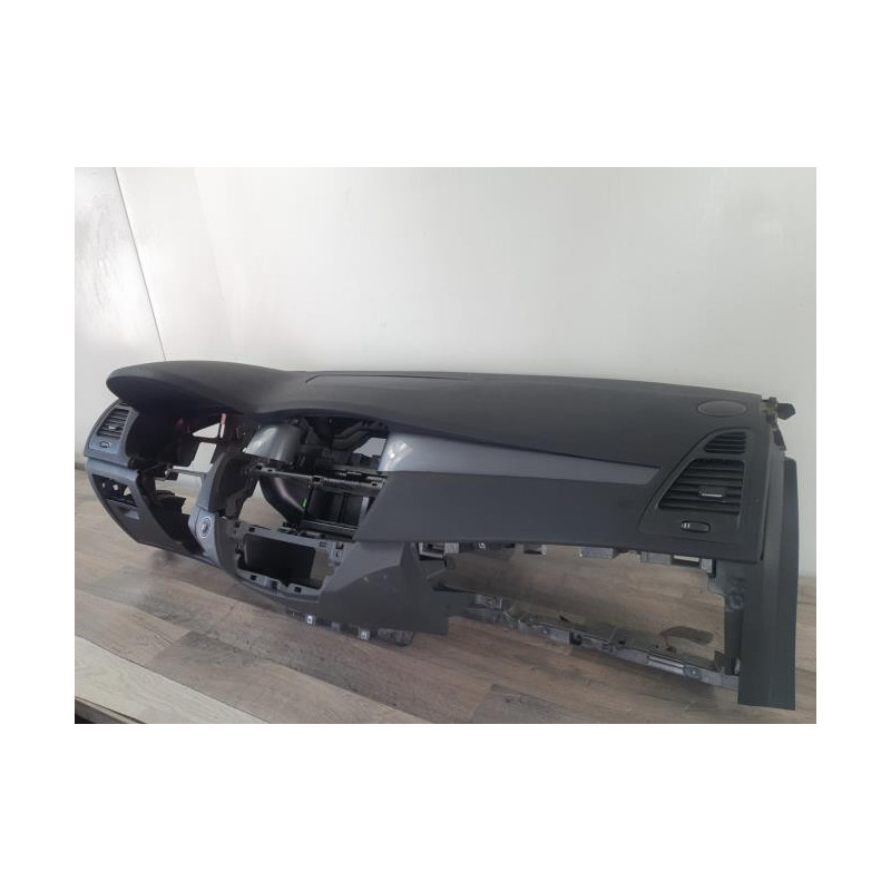 Tableau de bord RENAULT LAGUNA 3 PHASE 1 COUPE d’occasion
