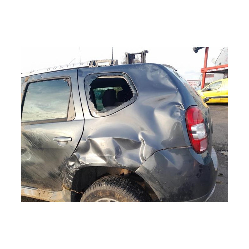 Poignee porte arriere droit DACIA DUSTER 1 PHASE 2 d’occasion