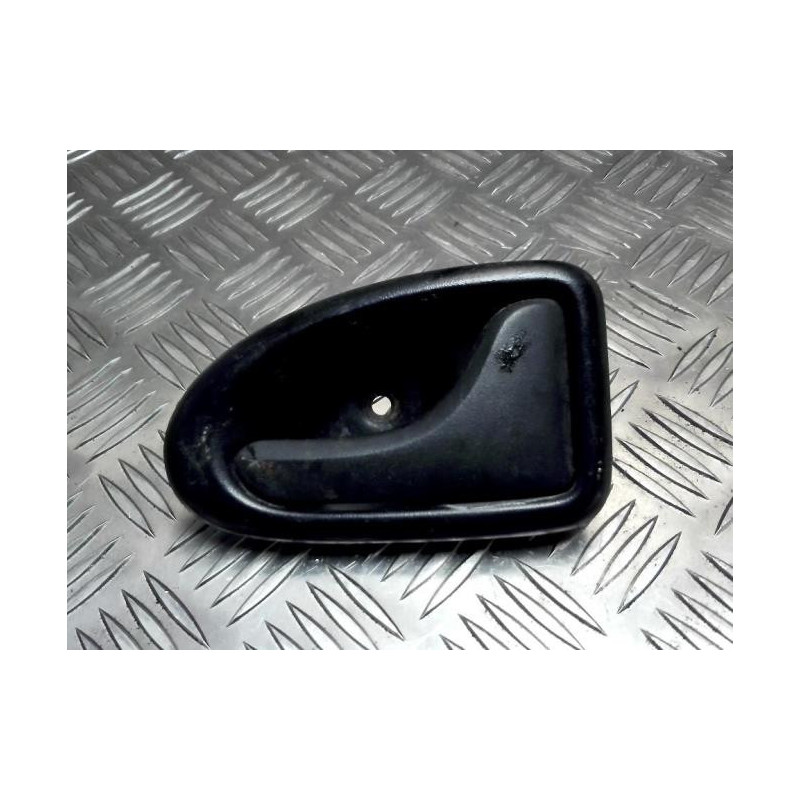 Poignee interieur avant droit RENAULT  d’occasion