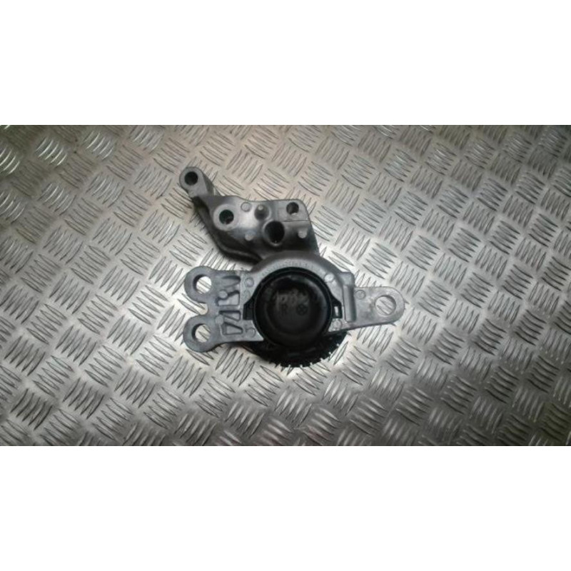 Support moteur RENAULT MEGANE 4 PHASE 1 d’occasion