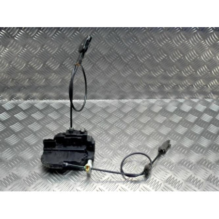 Serrure avant gauche NISSAN MICRA 3 PHASE 2 d’occasion
