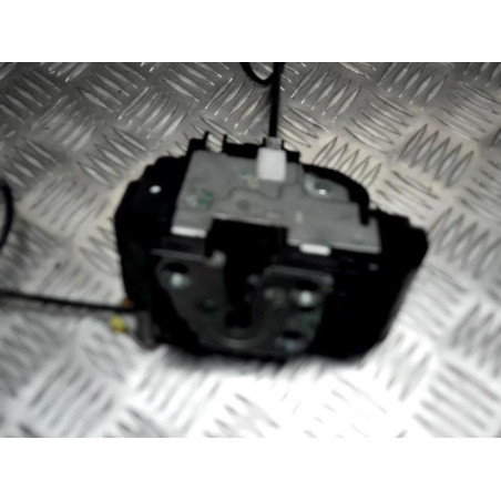 Serrure avant gauche NISSAN MICRA 3 PHASE 2 d’occasion