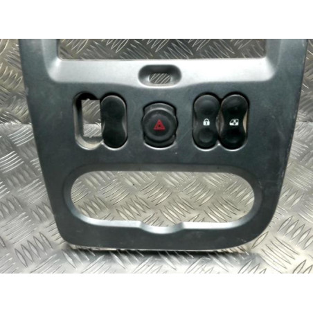 Bouton de warning DACIA DUSTER 1 PHASE 1 d’occasion