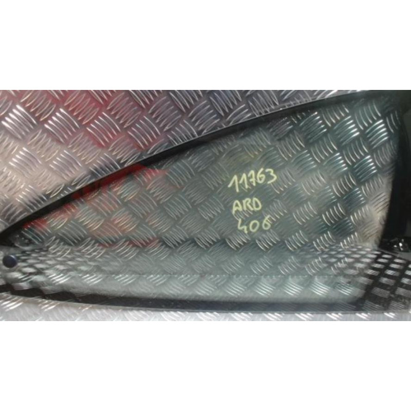 Vitre arriere droit PEUGEOT 406 COUPE d’occasion