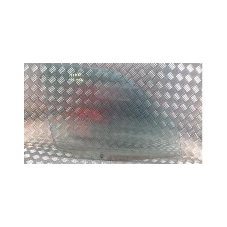 Vitre avant droit PEUGEOT 106 PHASE 2 d’occasion