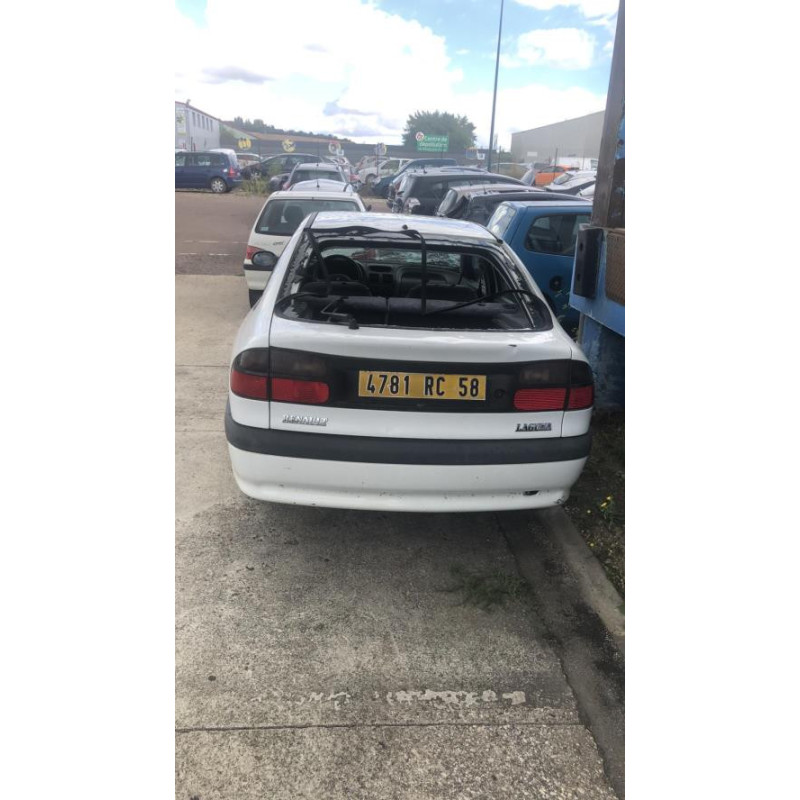 Armature avant, Masque avant RENAULT LAGUNA 1 PHASE 1 d’occasion