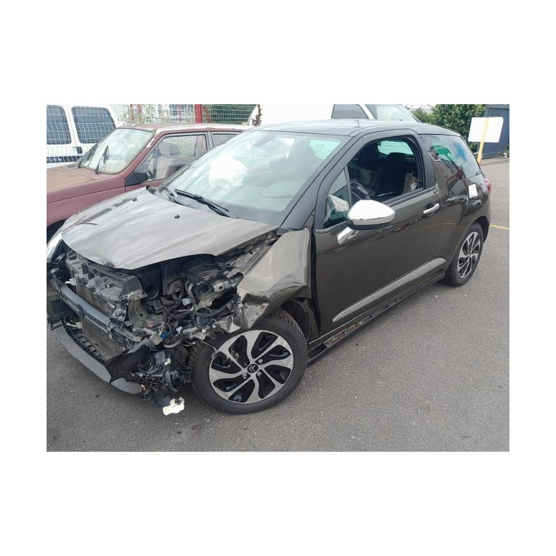 Poignee porte avant droit CITROEN DS3 PHASE 1 d’occasion