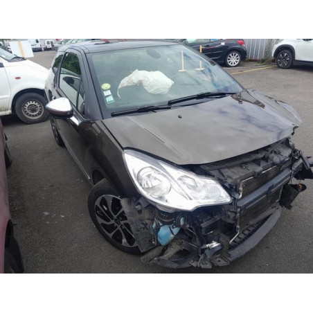 Poignee interieur avant droit CITROEN DS3 PHASE 1 d’occasion