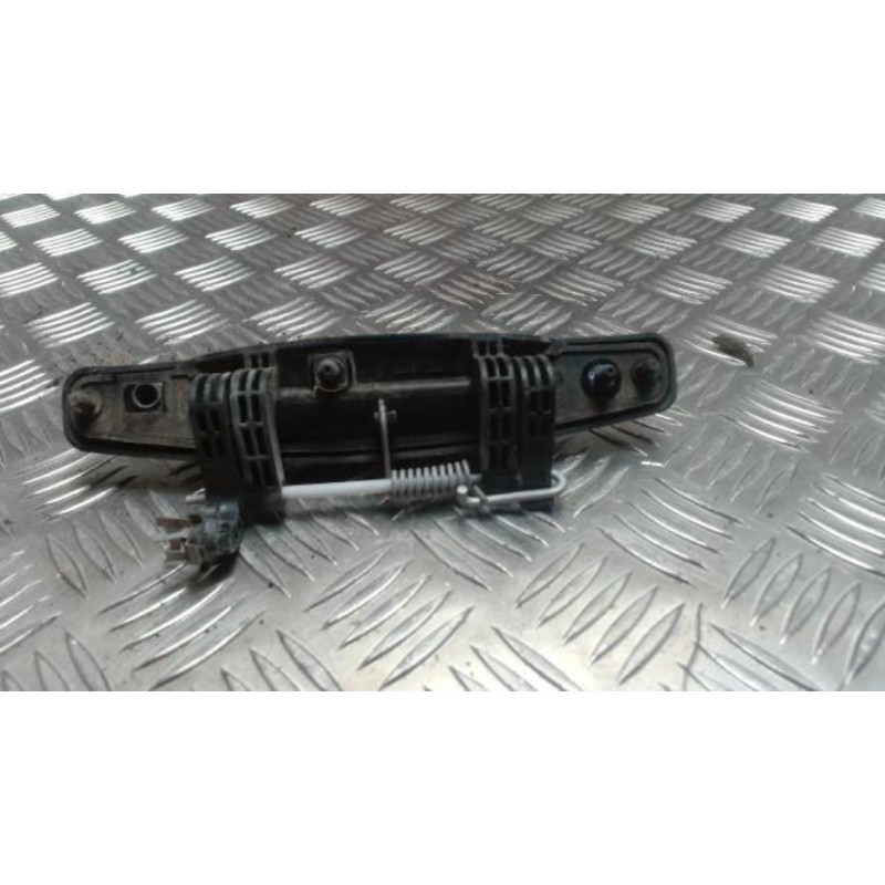 Poignee porte avant droit DACIA DUSTER 1 PHASE 1 d’occasion