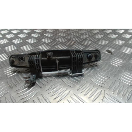 Poignee porte avant droit DACIA DUSTER 1 PHASE 1 d’occasion