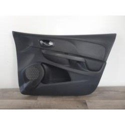 Panneau de porte avant droit RENAULT CLIO 4 PHASE 1 d’occasion
