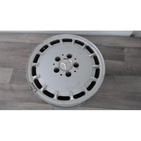 Jante MERCEDES 300 W124 PHASE 1 d’occasion